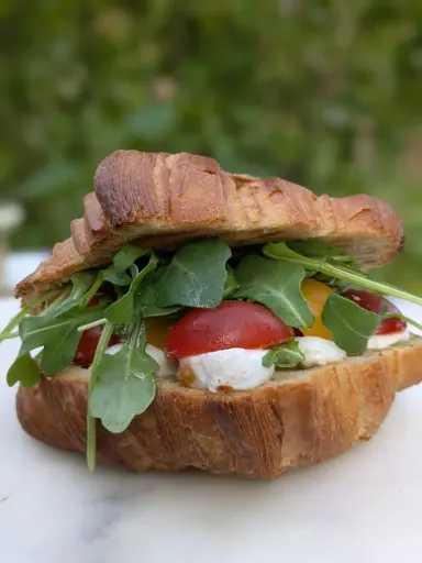 Croissant salé 